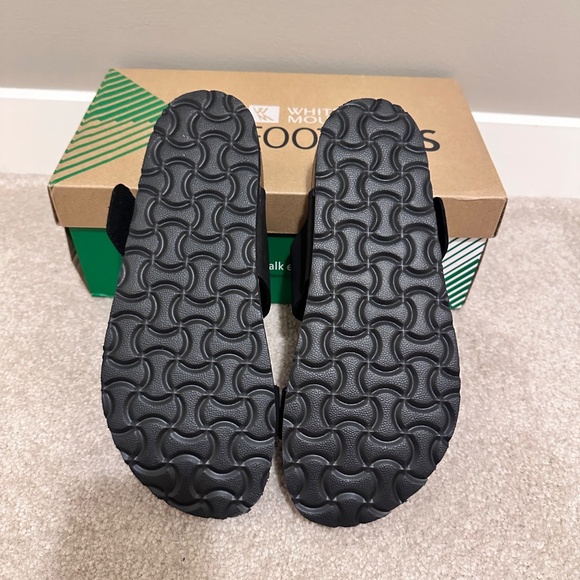 *BNIB* White Mountain leather sandals - Picture 3 of 4